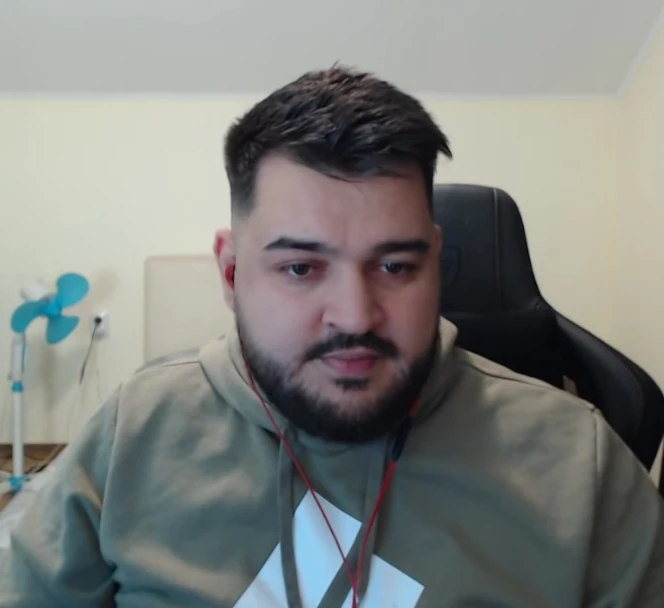 Marius Andronie Biography: Girlfriend, YouTube, Siblings, Parents, Height, Ethnicity, Age, Net Worth Marius Andronie Biography: Girlfriend, YouTube, Siblings, Parents, Height, Ethnicity, Age, Net Worth