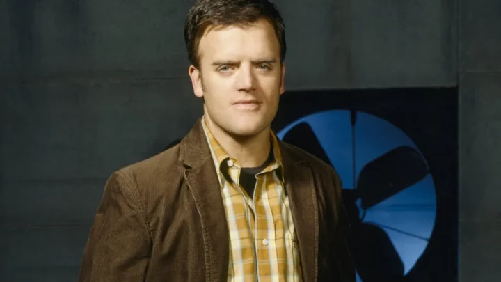 Kevin Weisman Biography: Instagram, Spouse, Age, Net Worth, Height, Siblings, Parents
