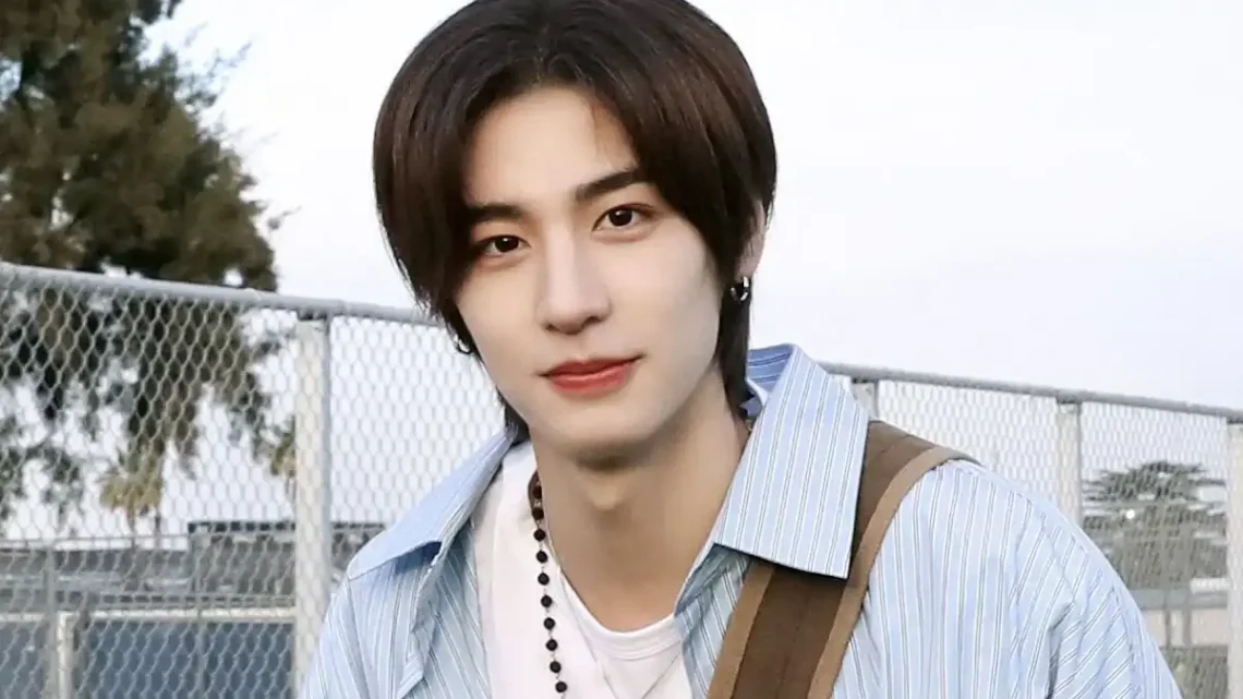 Leehan Biography: Group, Songs, Age, Net Worth, Nationality, Height, Girlfriend