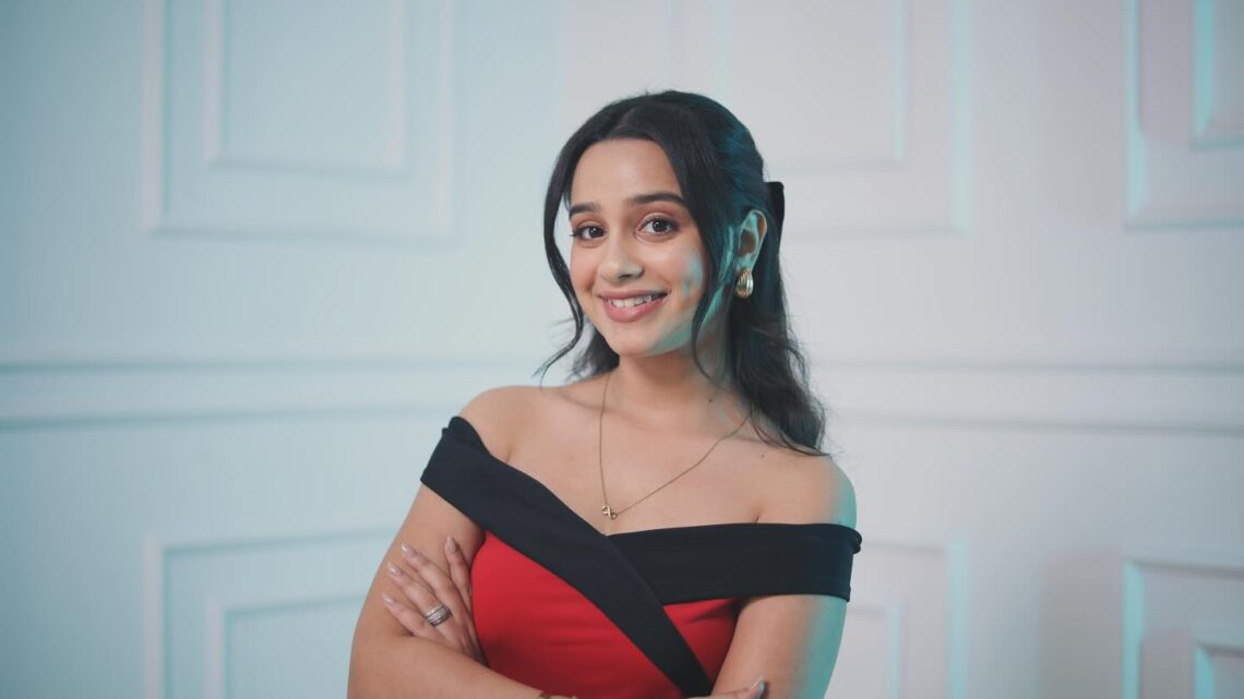 Ananya Sharma Biography: Net Worth, Siblings, Parents, Height, Ethnicity, Age, Films, Boyfriend Ananya Sharma Biography: Net Worth, Siblings, Parents, Height, Ethnicity, Age, Films, Boyfriend