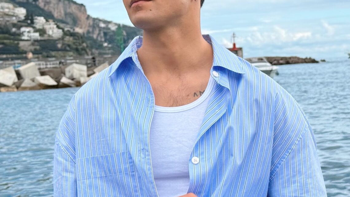 Anirudh Sharma Biography: Net Worth, Siblings, Parents, Height, Ethnicity, Age, Songs, Films, Award, Girlfriend Anirudh Sharma Biography: Net Worth, Siblings, Parents, Height, Ethnicity, Age, Songs, Films, Award, Girlfriend