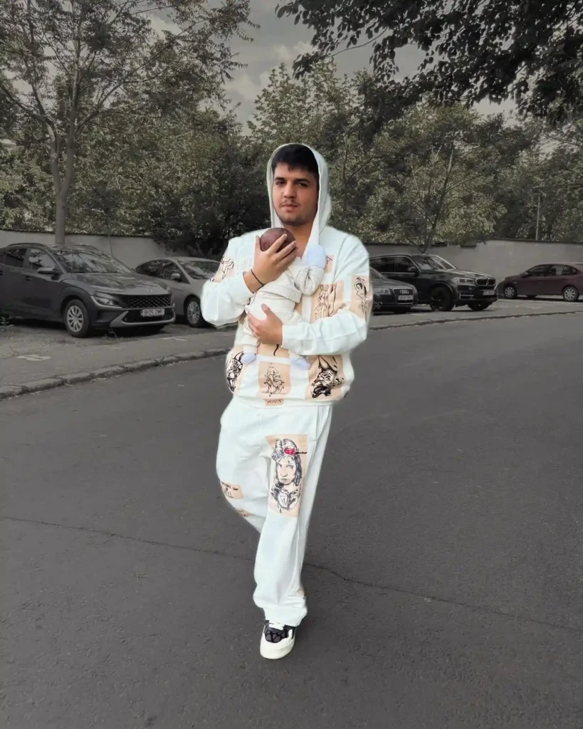 Babasha Biography: Siblings, Parents, Height, Ethnicity, Age, Net Worth, Music, Dating Life