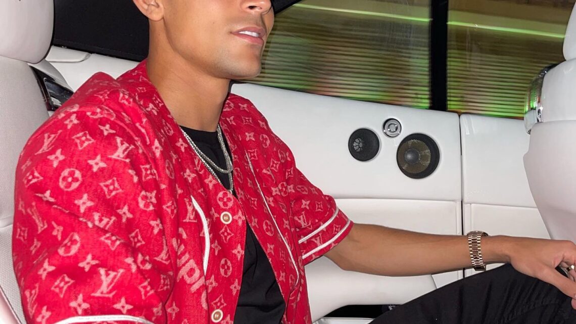 Achraf Bencharki Bio: Ethnicity, Age, Net Worth, Siblings, Parents, Height, Football Team, Country, Salary, Goals, Transfers Achraf Bencharki Bio: Ethnicity, Age, Net Worth, Siblings, Parents, Height, Football Team, Country, Salary, Goals, Transfers