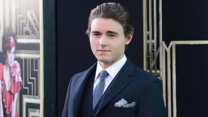 Callan McAuliffe Biography: Age, Height, Boyfriend, Instagram, Net Worth, Parents, Wikipedia
