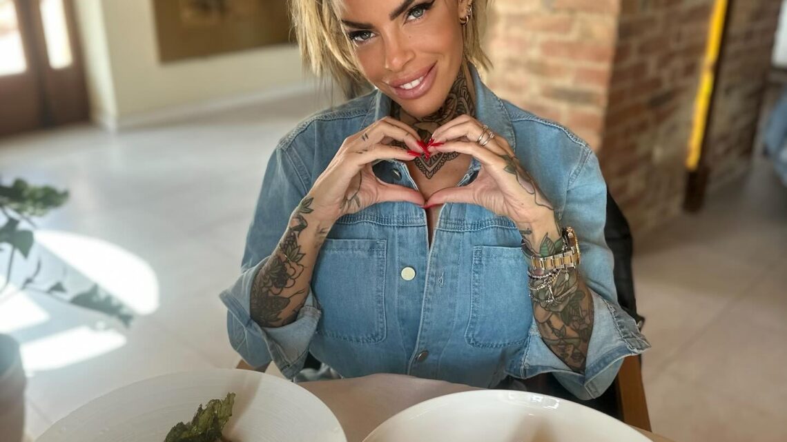 Francesca Del Taglia Biography: Parents, Height, Ethnicity, Age, Net Worth, Siblings, Sons, Baby-Daddy Francesca Del Taglia Biography: Parents, Height, Ethnicity, Age, Net Worth, Siblings, Sons, Baby-Daddy