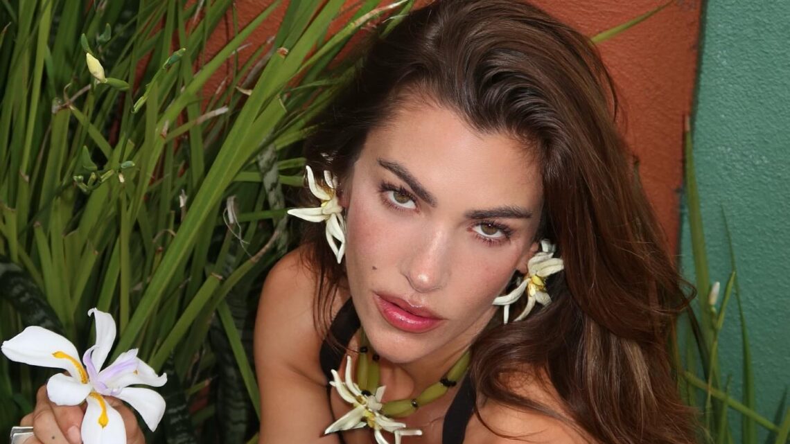 Clara Berry Biography: Age, Parents, Height, Ethnicity, Net Worth, Siblings, Child, Baby -Daddy Clara Berry Biography: Age, Parents, Height, Ethnicity, Net Worth, Siblings, Child, Baby -Daddy