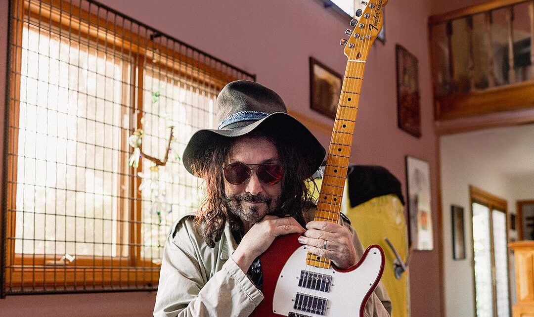 Mike Campbell Biography: Parents, Height, Ethnicity, Net Worth, Siblings, Age, Songs, Playlist, Wife, Children Mike Campbell Biography: Parents, Height, Ethnicity, Net Worth, Siblings, Age, Songs, Playlist, Wife, Children