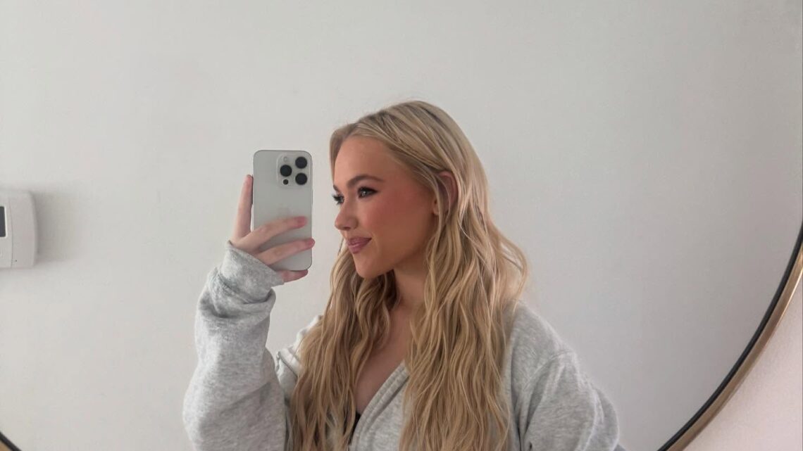 Freya Skye Biography: Height, Ethnicity, Age, Net Worth, Siblings, Mother, Songs, Movies Freya Skye Biography: Height, Ethnicity, Age, Net Worth, Siblings, Mother, Songs, Movies
