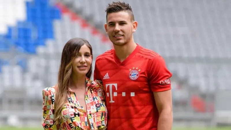 Lucas Hernández’s wife, Amelia Ossa Llorente Bio: Children, Height, Ethnicity, Age, Net Worth, Siblings, Parents