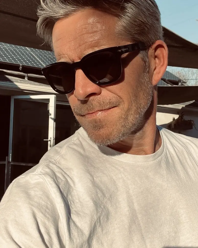 Sean Maguire Biography: Net Worth, Siblings, Parents, Height, Ethnicity, Age, Movie, Songs, Wife, Kids