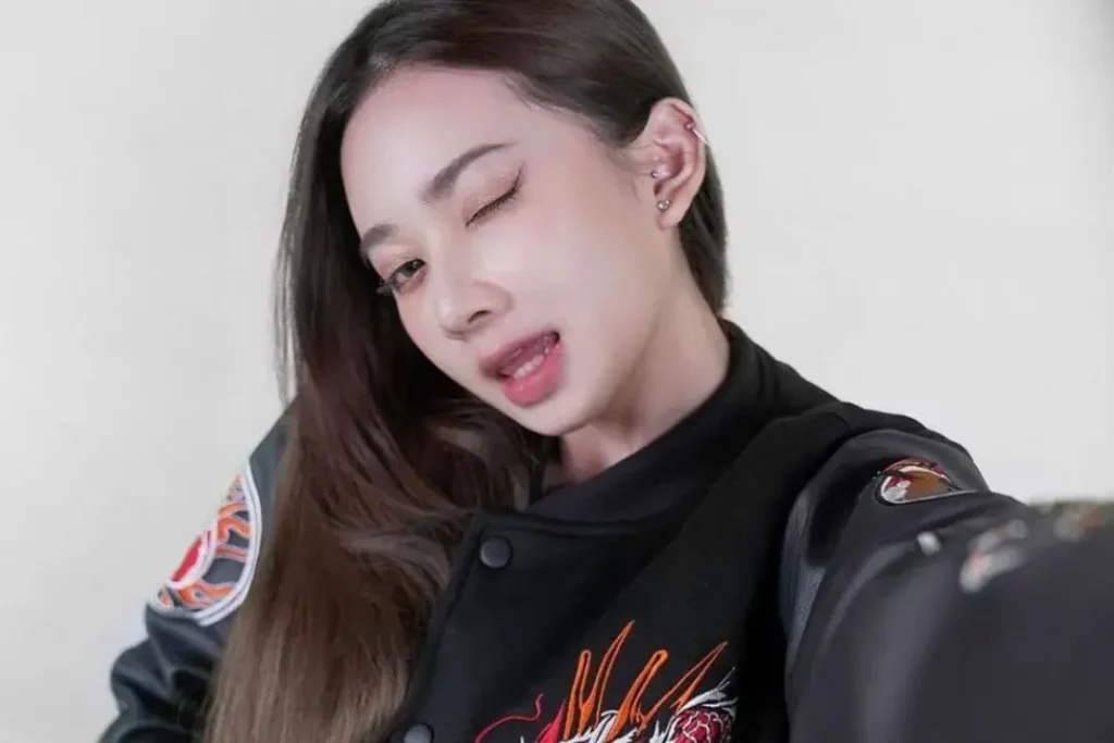 Laura Ziphora Biography: Age, Net Worth, TikTok, Instagram, Nationality