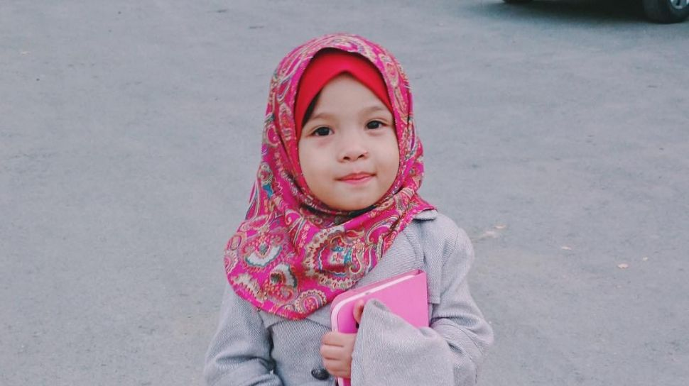 Saleha Halilintar Biography: Family, Parents, Siblings, YouTube, Instagram, Age, Net Worth Saleha Halilintar Biography: Family, Parents, Siblings, YouTube, Instagram, Age, Net Worth