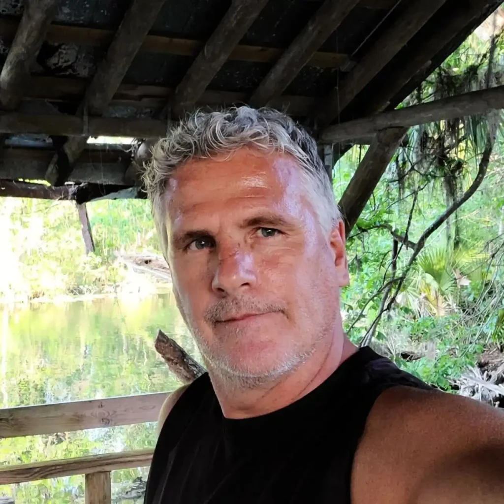 Hector Soberon Biography: Spouse, Children, Net Worth, Age, Pictures, Height, Siblings, Movies