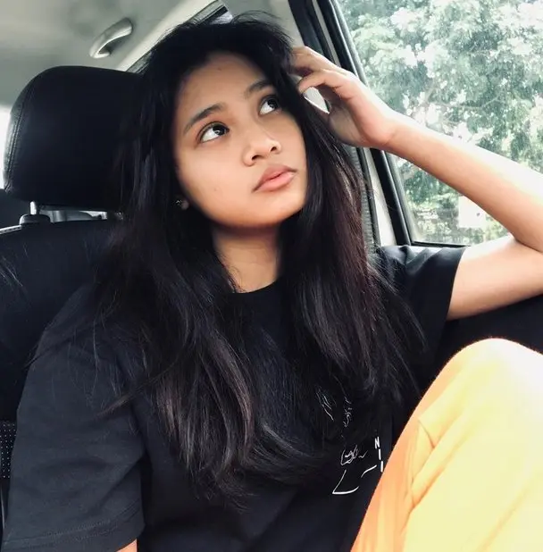 Erissa Puteri Biography: Age, Net Worth, Height, Parents, Songs, Instagram