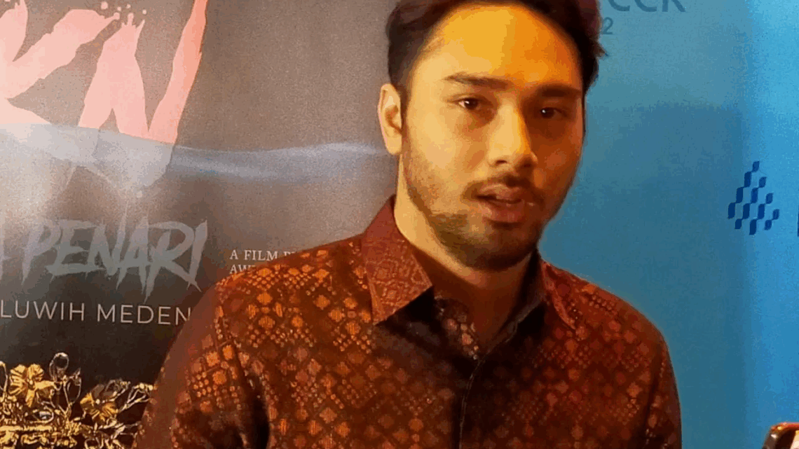 Achmad Megantara Biography: Wife, Age, Children, Net Worth, Height, Parents, TV Shows Achmad Megantara Biography: Wife, Age, Children, Net Worth, Height, Parents, TV Shows