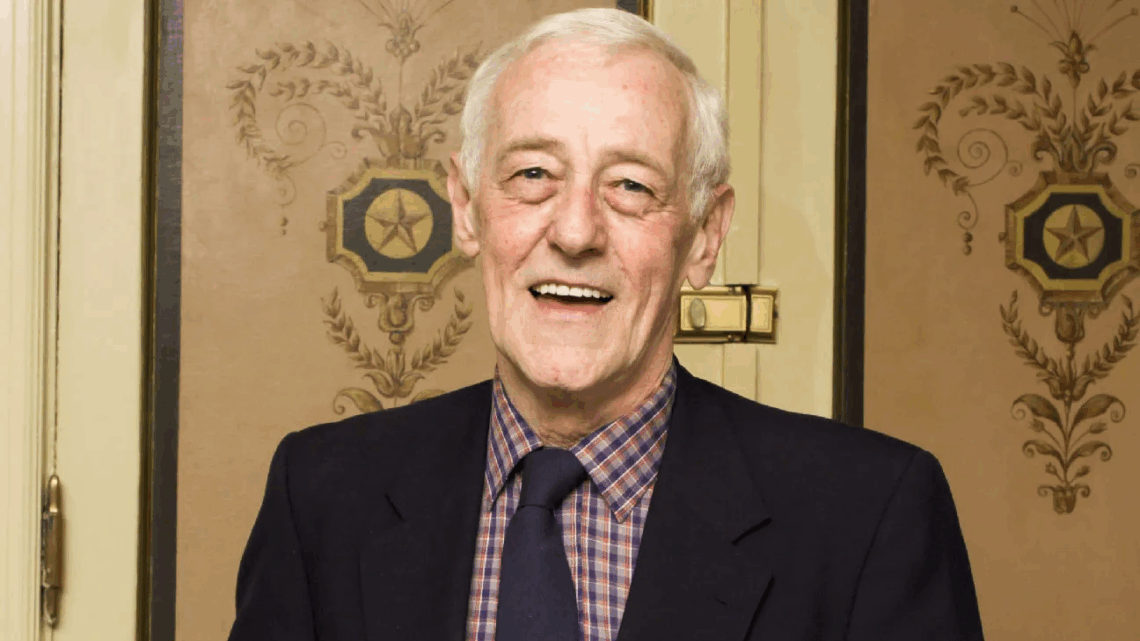 John Mahoney Biography: Age, Wife, Children, Wikipedia, Net Worth, Movies, Awards John Mahoney Biography: Age, Wife, Children, Wikipedia, Net Worth, Movies, Awards