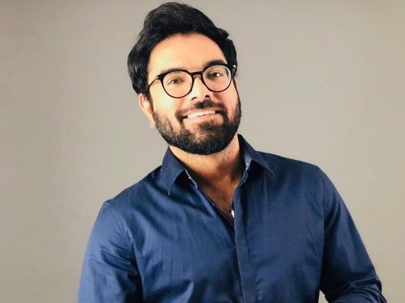 Yasir Hussain Biography: Age, Wife, Photos, Instagram, Net Worth, Parents, Siblings Yasir Hussain Biography: Age, Wife, Photos, Instagram, Net Worth, Parents, Siblings