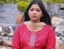 Parsa Evana Biography: Age, Spouse, Movies & TV Shows, Net Worth, Height, Parents