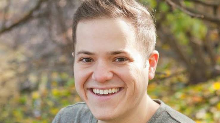Jeff Arcuri Biography: Height, Ethnicity, Age, Net Worth, Siblings, Parents, TV Shows, Wife Jeff Arcuri Biography: Height, Ethnicity, Age, Net Worth, Siblings, Parents, TV Shows, Wife