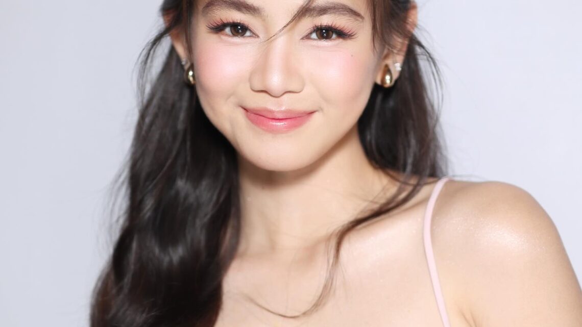 Ashtine Olviga Biography: Height, Ethnicity, Age, Net Worth, Siblings, Parents, Songs, Films Ashtine Olviga Biography: Height, Ethnicity, Age, Net Worth, Siblings, Parents, Songs, Films