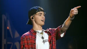 Corbyn Besson