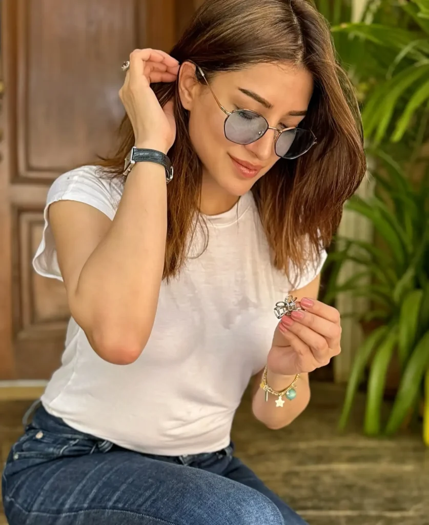Mehwish Hayat Biography: Movies, Age, Parents, Siblings, Net Worth, Height, Ethnicity, TV Series