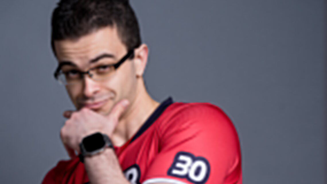 Nick Eh 30 Biography: Age, Net Worth, Siblings, Parents, Height, Ethnicity, Girlfriend, YouTube Nick Eh 30 Biography: Age, Net Worth, Siblings, Parents, Height, Ethnicity, Girlfriend, YouTube