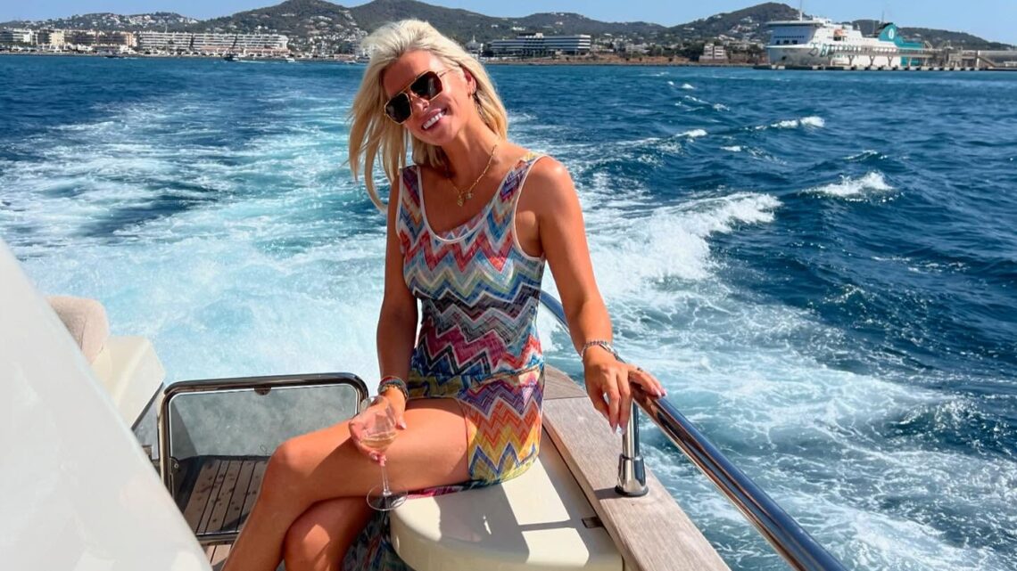 Pippa O’Connor Biography: Age, Net Worth, Siblings, Parents, Height, Ethnicity, Kids, Awards, Books, Films, Husband Pippa O’Connor Biography: Age, Net Worth, Siblings, Parents, Height, Ethnicity, Kids, Awards, Books, Films, Husband