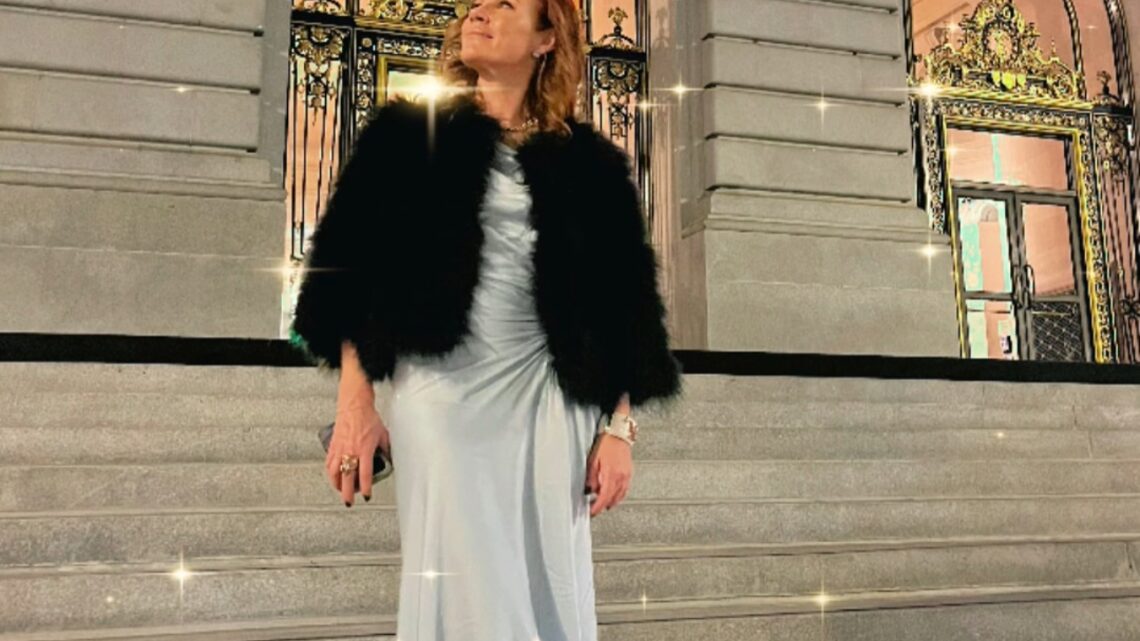 Elisa Donovan Biography: Age, Parents, Height, Ethnicity, Net Worth, Siblings, Movies, Daughter, TV Series, Husband Elisa Donovan Biography: Age, Parents, Height, Ethnicity, Net Worth, Siblings, Movies, Daughter, TV Series, Husband