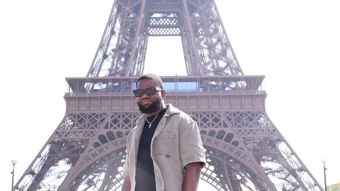 Walter Weekes Biography: Age, Net Worth, Siblings, Height, Parent, Ex-Girlfriend, Books, Songs, Films Walter Weekes Biography: Age, Net Worth, Siblings, Height, Parent, Ex-Girlfriend, Books, Songs, Films