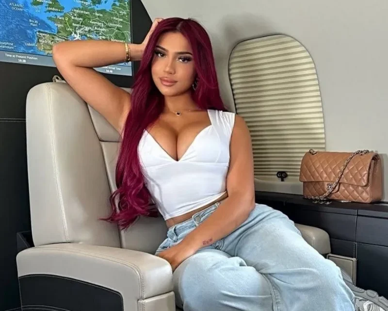 Mel Popss Biography: Age, Boyfriend, Height, Net Worth, Instagram, Career, Nationality
