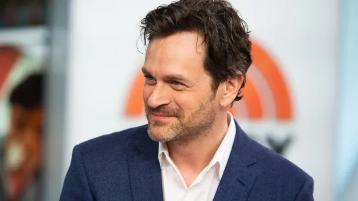 Tom Everett Scott Biography: Height, Ethnicity, Net Worth, Siblings, Age, Parents, Movies, Wife, Children