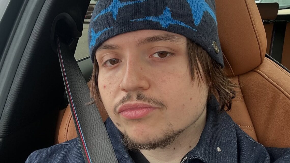 Calinacho Biography: Siblings, Parents, Height, Ethnicity, Age, Net Worth, Music, Singles Calinacho Biography: Siblings, Parents, Height, Ethnicity, Age, Net Worth, Music, Singles