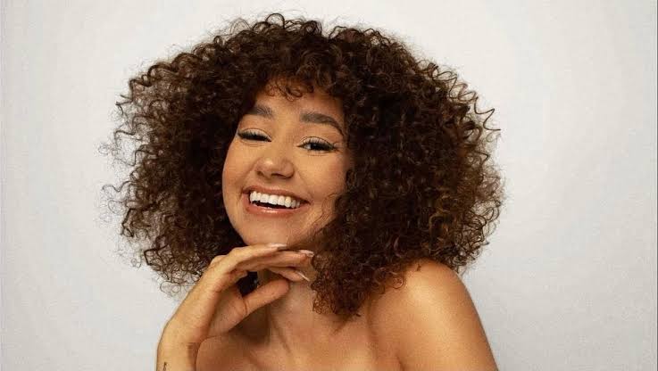 Léna Situations Biography: Height, Ethnicity, Age, Net Worth, Siblings, Parents, Boyfriend, YouTube, Books
