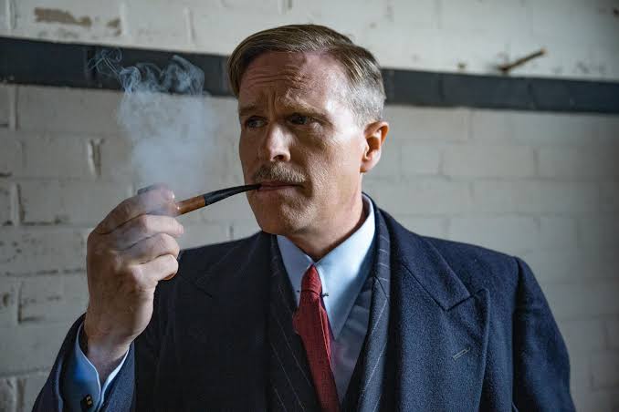 Cary Elwes Biography: Height, Ethnicity, Net Worth, Siblings, Age, Parents, Wife, Kids, Movies