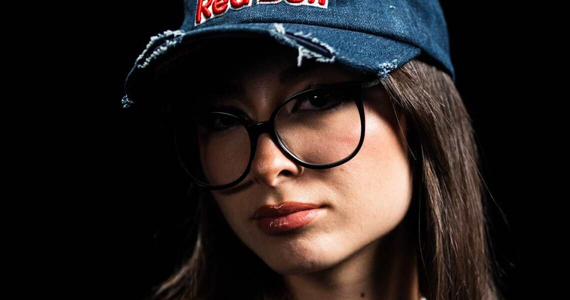 Helydia Biography: Height, Ethnicity, Age, Net Worth, Siblings, Parents, Boyfriend, Lifestyles