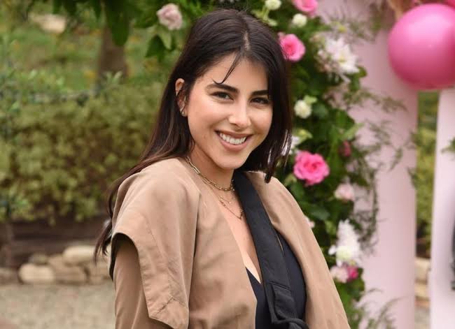 Daniella Monet Biography: Height, Ethnicity, Age, Net Worth, Siblings, Parents, Husband, Kids