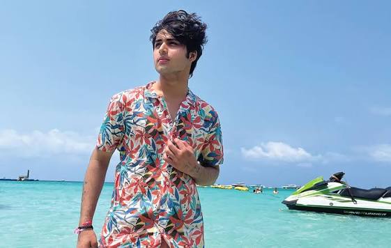 Raj Grover Biography: Height, Ethnicity, Age, Net Worth, Siblings, Parents, Awards, Girlfriend