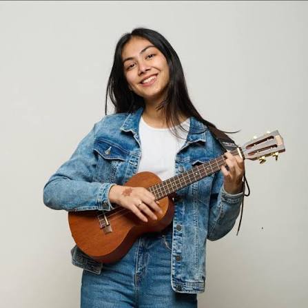 Tanishka Bahl Biography: Net Worth, Siblings, Parents, Height, Ethnicity, Age, Songs  