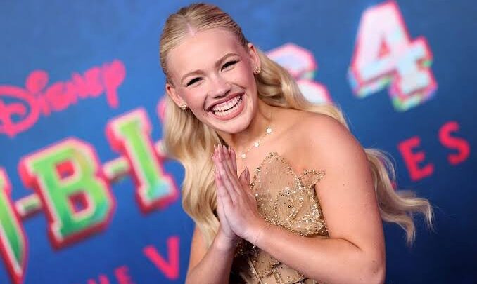 Freya Skye Biography: Height, Ethnicity, Age, Net Worth, Siblings, Mother, Songs, Movies