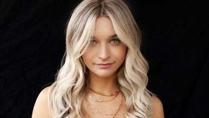 Sarah Moliski Biography: Age, Boyfriend, Net Worth, Movies & TV Shows, Parents, Height, Comedy