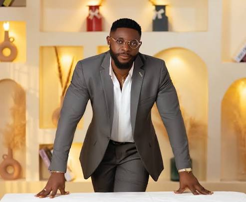 Moc Madu Biography: Age, Wife, Movies & TV Shows, Net Worth, Height, Parents, Career