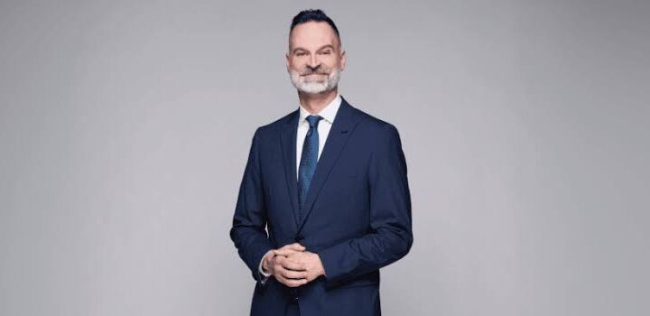 Jay Onrait Biography: Age, Wife, Net Worth, Height, TSN, Instagram, Fox Sports