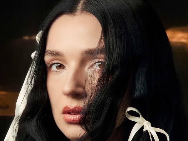 Aka Poppy Biography: Age, Net Worth, TikTok, Height, Parents, Nationality, Ethnicity