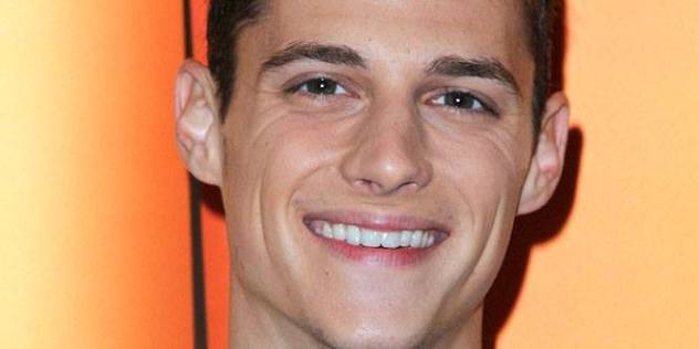 Ken Baumann Biography: Wife, Age, Children, Net Worth, Height, Parents, Books, Movies