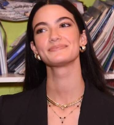 Tara Emad Biography: Boyfriend, Age, Movies, Net Worth, Height, Parents