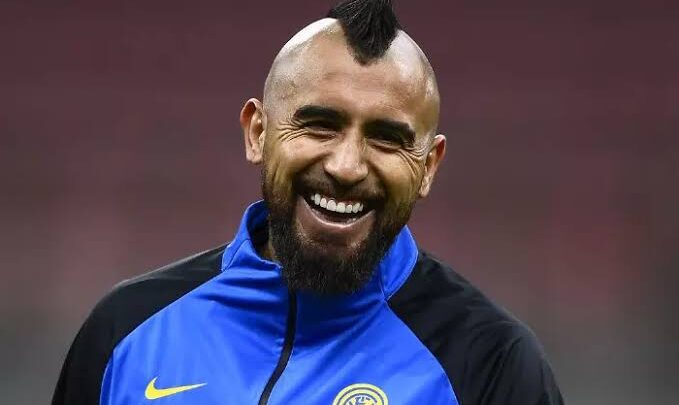 Arturo Vidal Bio: Stats, Age, Wife, Children, Net Worth, Salary, Girlfriend, Brother, Parents, Height