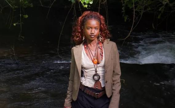 Carrie Wahu Biography: Boyfriend, Age, Net Worth, Height, Parents, Instagram, Brand Partnerships