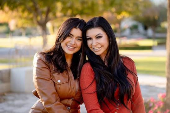 Kalani Hilliker’s Mother, Kira Girard Biography: Husband, Age, Kids, Height, Net Worth, Dance Moms, Instagram