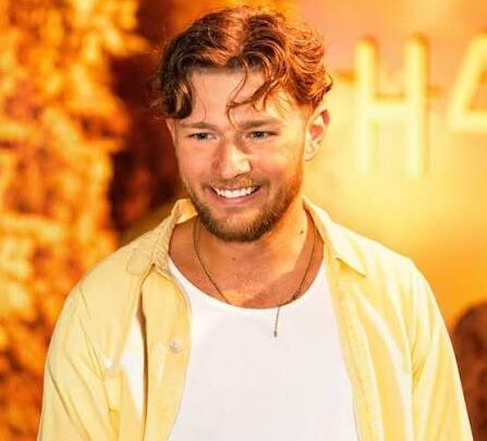 Casey Barker Biography: Age, Wife, Children, Net Worth, Height, Parents, YouTube